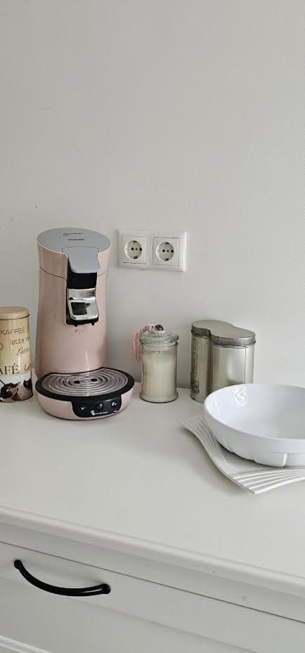 M&L Wohnen 3 Apartment Есен Екстериор снимка