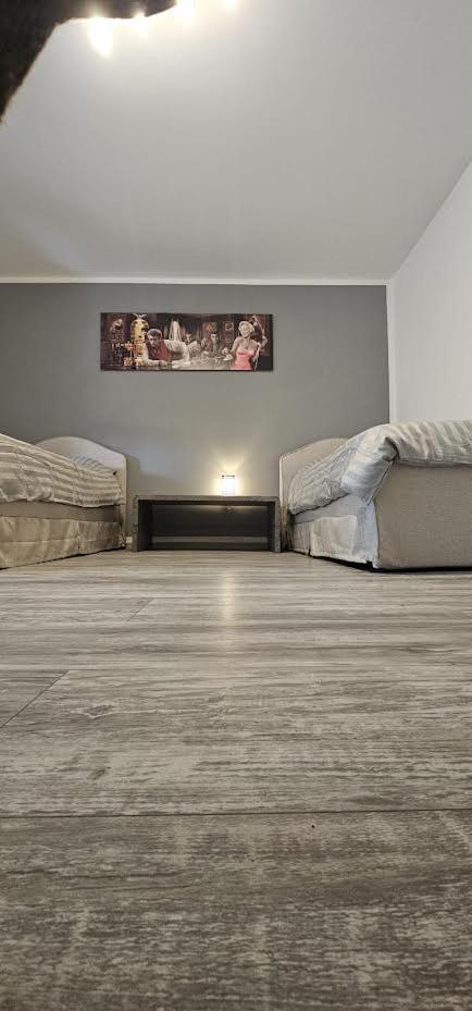M&L Wohnen 3 Apartment Есен Екстериор снимка