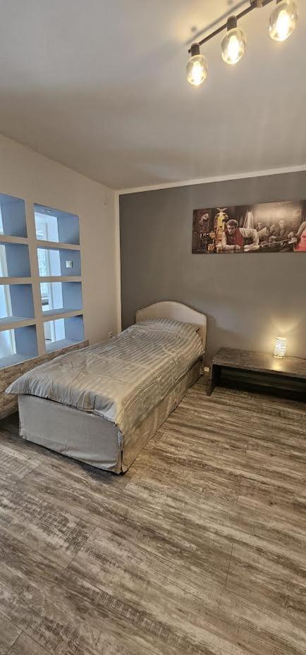 M&L Wohnen 3 Apartment Есен Екстериор снимка